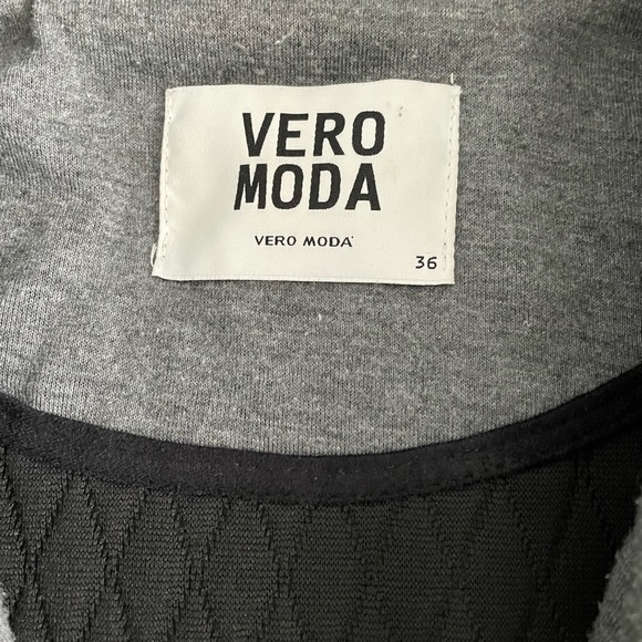Vera Moda blazer - Picture 2 of 3